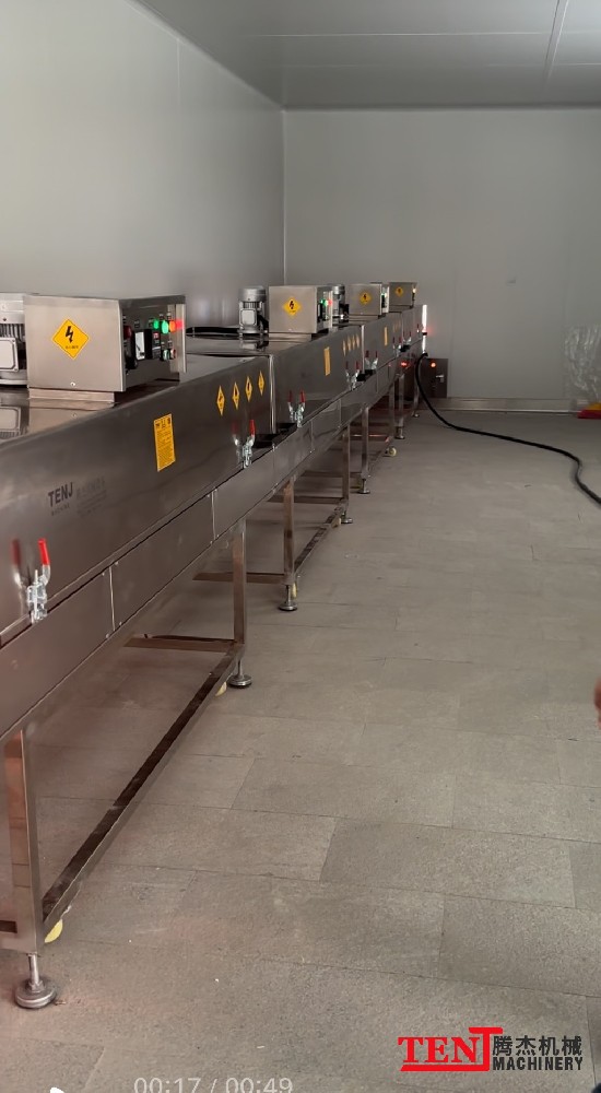 全不銹鋼紅外線(xiàn)工業(yè)隧道爐：高效加熱新選擇，賦能工業(yè)生產(chǎn)升級(jí)